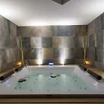 Check & Hotell 4*