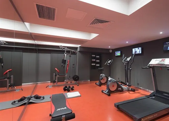 Check & Szálloda 4*