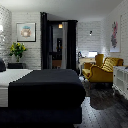 Check & 4* Ankara