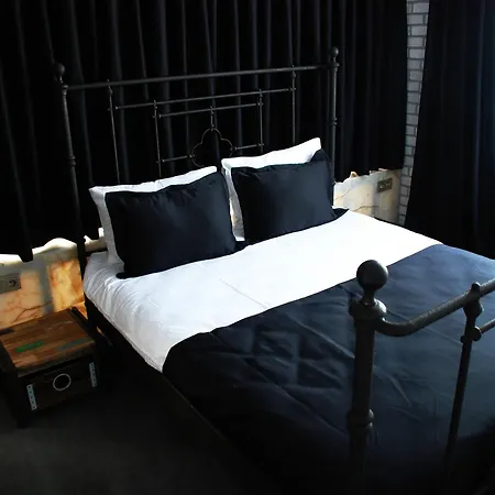 Check & 4* Ankara