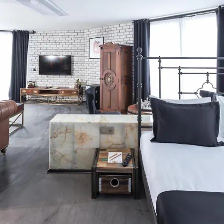 Check & 4* 앙카라